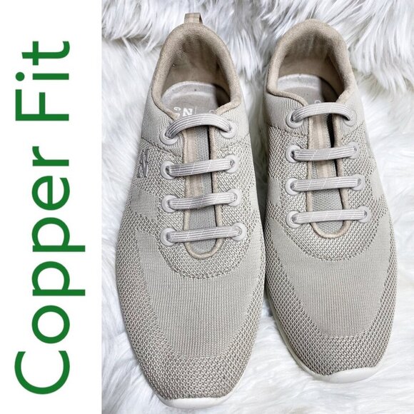 COPPER FIT FREEDOM ZERO GRAVITY MENโS SLIP ON LOW TOP WALKING SNEAKERS BEIGE 9.5 - Picture 1 of 11